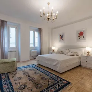 Bargello Cozy With Two Bedrooms Apartment